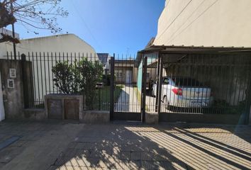 Casa en  Calle Julián Álvarez 2302-2400, González Catán, La Matanza, Provincia De Buenos Aires, Arg