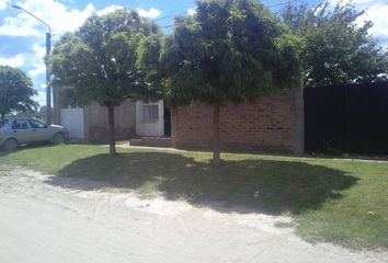 Casa en  Calle Esquiú Fray Mamerto 987, Bahía Blanca, B8003, Provincia De Buenos Aires, Arg