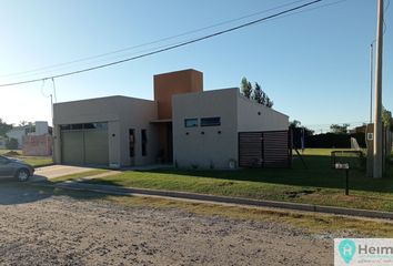 Casa en  Calle Pedro Pfeiffer, Susana, Castellanos, Santa Fe, Arg