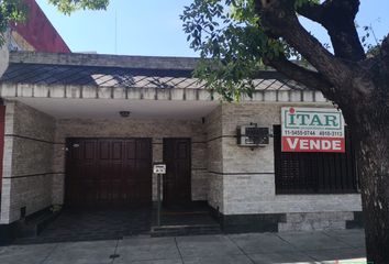 Casa en  Calle Crespo 3432, Buenos Aires, Ciudad Autónoma De Buenos Aires, C1437, Ciudad Autónoma De Buenos Aires, Arg