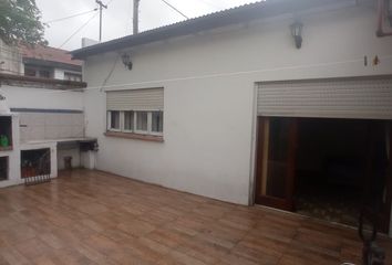 Casa en  Calle San Martín 9711, Mar Del Plata, General Pueyrredón, B7606, Provincia De Buenos Aires, Arg