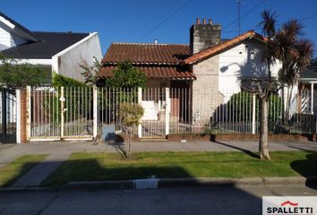 Casa en  Calle Caupolicán 405-497, González Catán, La Matanza, B1704, Provincia De Buenos Aires, Arg