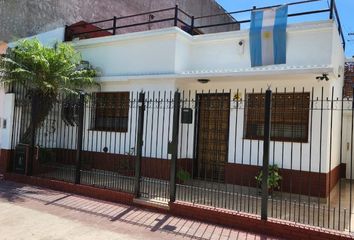 Casa en  Calle Juan Rava, González Catán, La Matanza, B1768, Provincia De Buenos Aires, Arg