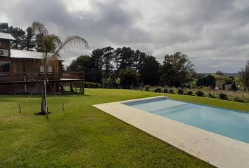 Casa en  Calle Nuestra Señora De Los Desamparados 350, Sierra De Los Padres, General Pueyrredón, Provincia De Buenos Aires, Arg