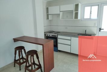 Casa en  Calle Castelli 4117, Mar Del Plata, General Pueyrredón, B7602, Provincia De Buenos Aires, Arg