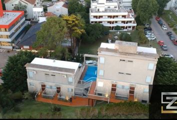 Departamento en  Avenida Eolo 675, Pinamar, B7167, Provincia De Buenos Aires, Arg