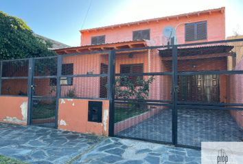 Casa en  Calle Andalgala 375, Neuquén, Confluencia, Q8304, Neuquén, Arg