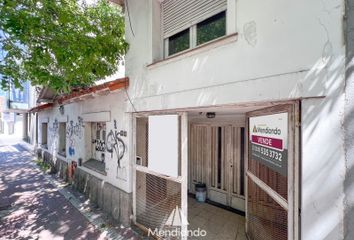 Casa en  Calle Catamarca 3326, Mar Del Plata, General Pueyrredón, B7602, Provincia De Buenos Aires, Arg