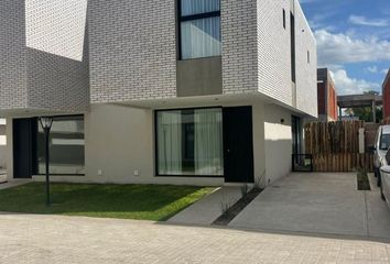 Casa en  Calle José Chapagnat 3600-3668, José María Ezeiza, Ezeiza, Provincia De Buenos Aires, Arg