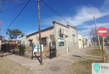 Casa en  Calle José Manuel Estrada 512, Rafaela, Castellanos, S2300, Santa Fe, Arg