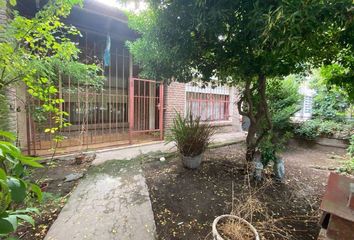 Casa en  Calle Cramer 401-499, Bahía Blanca, B8001, Provincia De Buenos Aires, Arg