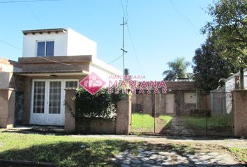 Casa en  Calle Almafuerte 3145, San Pedro, B2930, Provincia De Buenos Aires, Arg