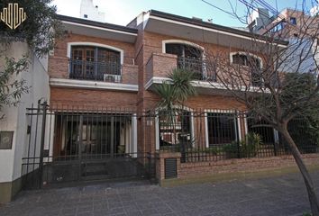 Casa en  Calle Zapiola 57, Bahía Blanca, B8000, Provincia De Buenos Aires, Arg