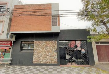 Locales en  Calle 12 De Octubre 1103, Bahía Blanca, B8000, Provincia De Buenos Aires, Arg