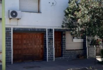 Casa en  Calle Washington 124, Bahía Blanca, B8001, Provincia De Buenos Aires, Arg