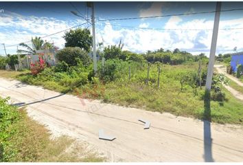 Lote de Terreno en  Pueblo Chelem, Progreso, Yucatán