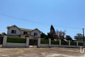 Casa en  Calle Del Granero, Granjas Familiares Del Matamoros, Tijuana, Baja California, 22203, Mex