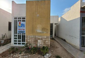 Casa en  Paseos De Opichen, Mérida, Yucatán