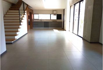 Apartamento en  Poblado, Medellín