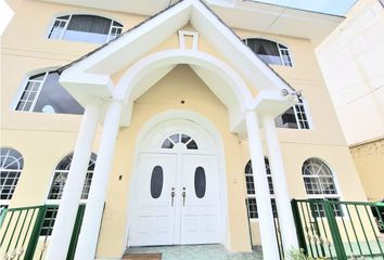 Casa en  Ponceano, Norte De Quito