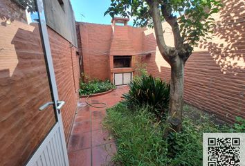 Departamento en  Calle San Juan 296, Florencio Varela, B1888, Provincia De Buenos Aires, Arg