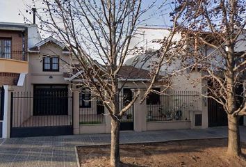 Casa en  Villa Luzuriaga, La Matanza