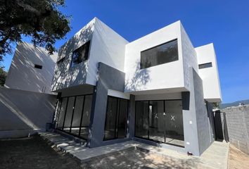 Casa en  San Pedro El Álamo, Santiago, Nuevo León