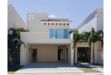 Casa en  Pueblo Cholul, Mérida, Yucatán