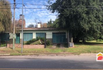 Casa en  Avenida Enrique Bodereau 1444, Villa Allende, Colón, X5105, Córdoba, Arg