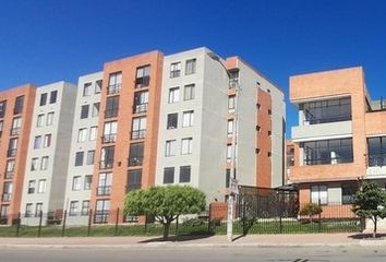 Apartamento en  Urbanización El Pinar, Madrid