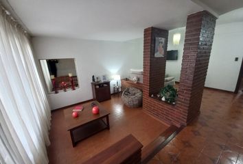 Casa en  Calle 11 De Septiembre 4040, Mar Del Plata, General Pueyrredón, B7600, Provincia De Buenos Aires, Arg