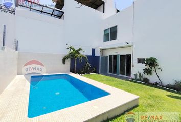 Casa en  Colinas De Santa Fe, Xochitepec, Morelos