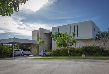 Casa en  Yucatán Country Club, Mérida, Yucatán