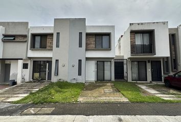 Casa en condominio en  Boulevard Valle Imperial, Valle Imperial, Zapopan, Jalisco, 45134, Mex