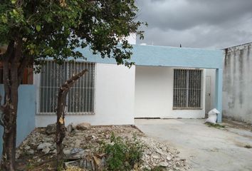 Casa en  Bosques De Yucalpeten, Mérida, Yucatán