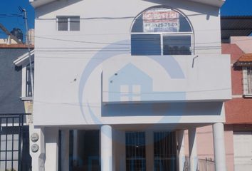 Casa en  Calle Ave Del Paraíso 104a-118, Jardines Del Valle, León, Guanajuato, 37118, Mex