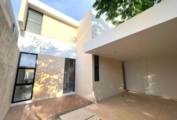 Casa en  Calle 18 108-108, Cholul, Mérida, Yucatán, 97305, Mex