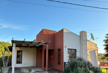 Casa en  Calle Colibri 655-655, Tandil, Provincia De Buenos Aires, Arg