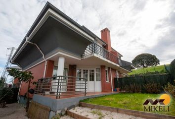 Chalet en  Igollo De Camargo, Cantabria