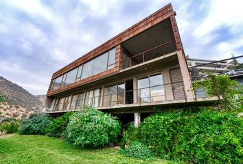 Casa en  Lo Barnechea, Provincia De Santiago