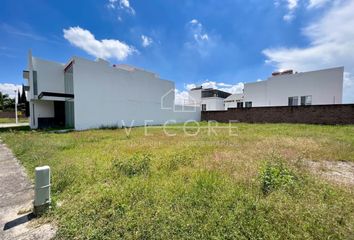 Lote de Terreno en  Calle San Martín, Arbolada Bosques De Santa Anita, San Agustín, Tlajomulco De Zúñiga, Jalisco, 45645, Mex