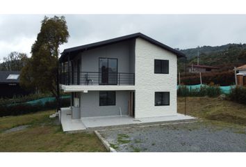 Casa en  San Luis, Antioquia