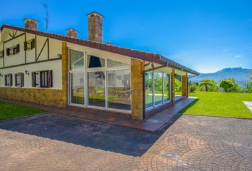 Chalet en  Hondarribia, Guipúzcoa