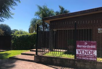 Casa en  Calle Federico García Lorca 4472, José Carlos Paz, José C. Paz, B1665, Provincia De Buenos Aires, Arg