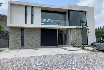 Casa en condominio en  Altozano El Nuevo Querétaro, Municipio De Querétaro