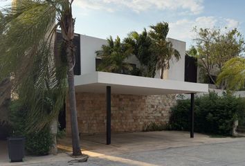 Casa en  X Canatún, Mérida, Yucatán, Mex