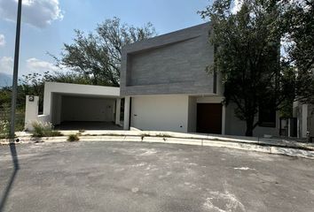 Casa en  Portal Del Huajuco, Monterrey