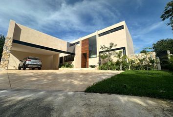 Casa en condominio en  Yucatán Country Club, Mérida, Yucatán