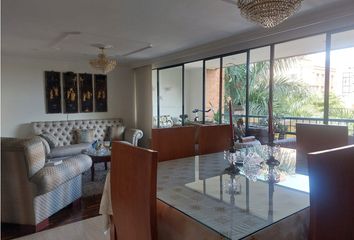 Apartamento en  Poblado, Medellín