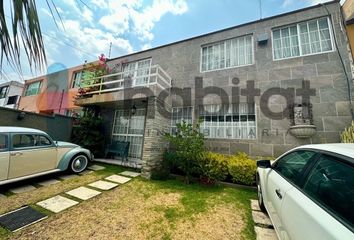 Casa en  Circuito Educadores 7k, Ciudad Satélite, Naucalpan De Juárez, México, 53100, Mex